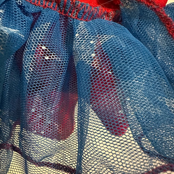 Pet Wonder Woman Costume, Size Small - Picture 6 of 6